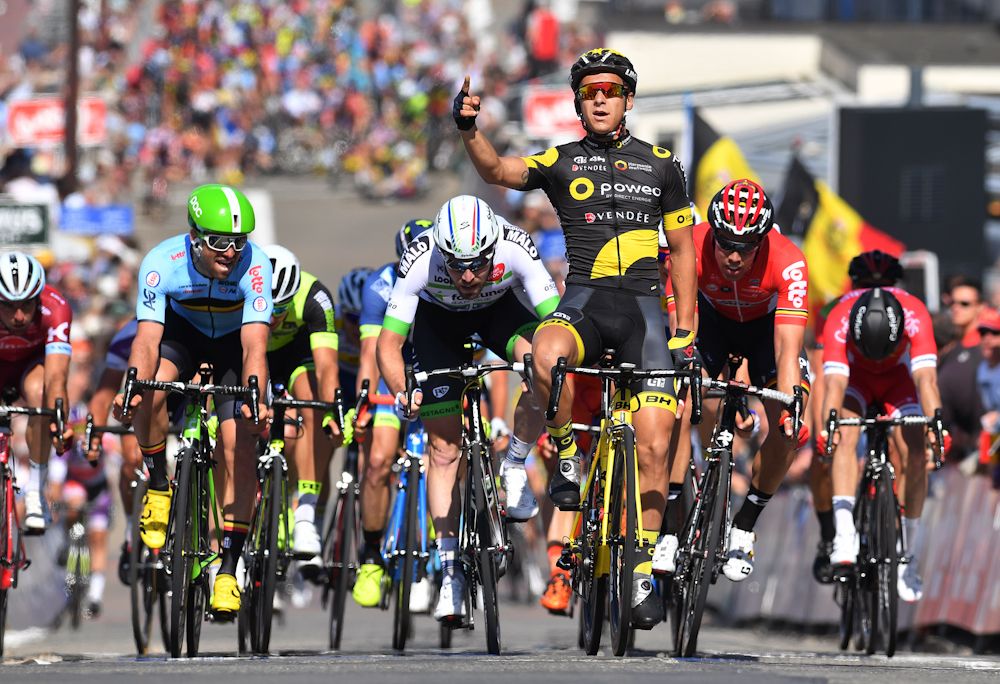 Bryan Coquard wins stage 1 at the Belgium Tour