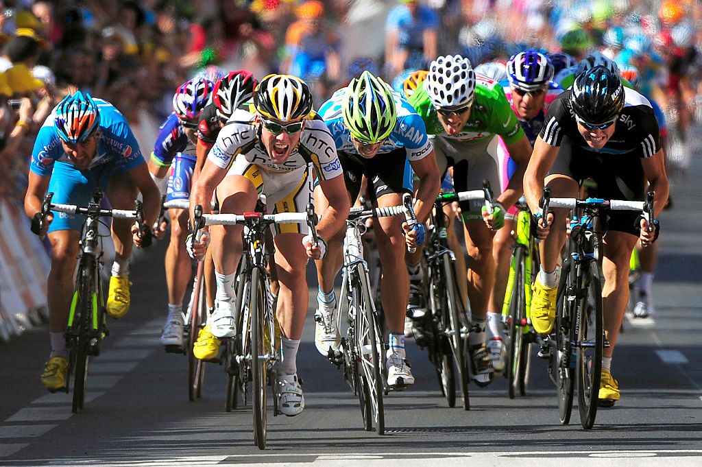 Cycling: 97th Tour de France 2010 / Stage 5
Arrival Sprint / CAVENDISH Mark (GBR) Celebration Joie Vreugde / CIOLEK Gerald (GER)/ BOASSON HAGEN Edvald (NOR)/ ROJAS Jose Joaquin (ESP)/ HUSHOVD Thor (NOR)/ TURGOT Sebastien (FRA)/
Epernay - Montargis (187,5 Km)/
Ronde van Frankrijk / TDF / Rit Etape / (c)Tim De Waele
