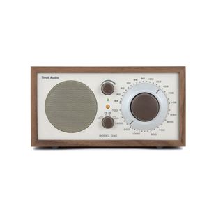 wood and cream table radio