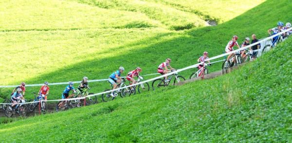 One fo the grassy climbs