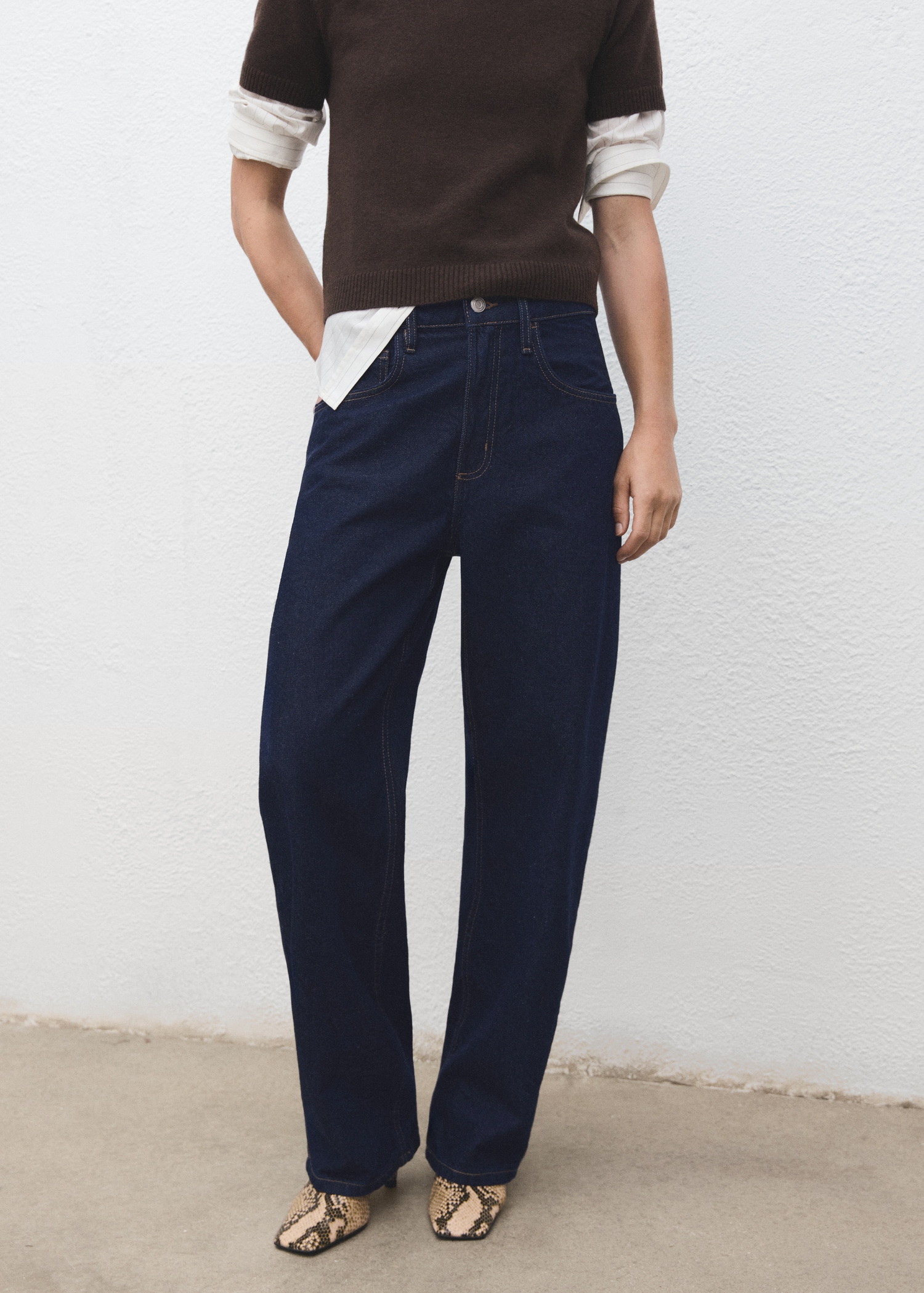 High-Rise Balloon Jeans - Women | Mango United Kingdom