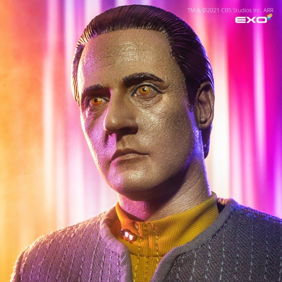 A first look at the new 12-inch First Contact Data from "Star Trek: First Contact" by EXO-6.