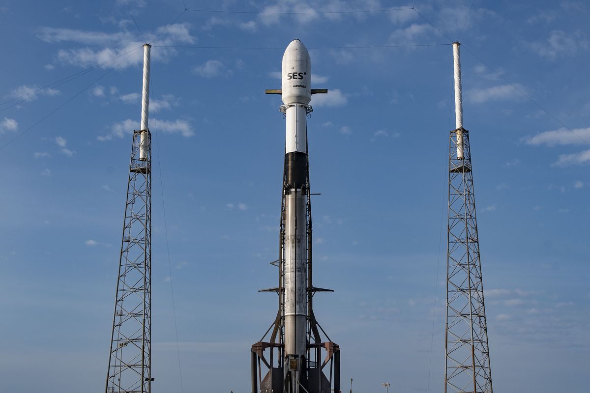 Zobacz, jak SpaceX wystrzelił dziś 2 satelity komunikacyjne SES