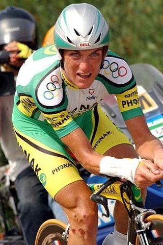 Former Phonak rider Tyler Hamilton en route to winning the eighth stage of the Vuelta a España. Two days later, on September 13, the American returned positive for homologous blood transfusion.