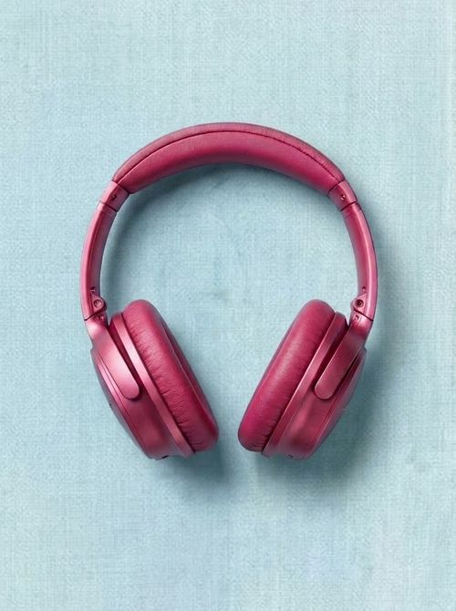 QuietComfort noise-cancelling headphones