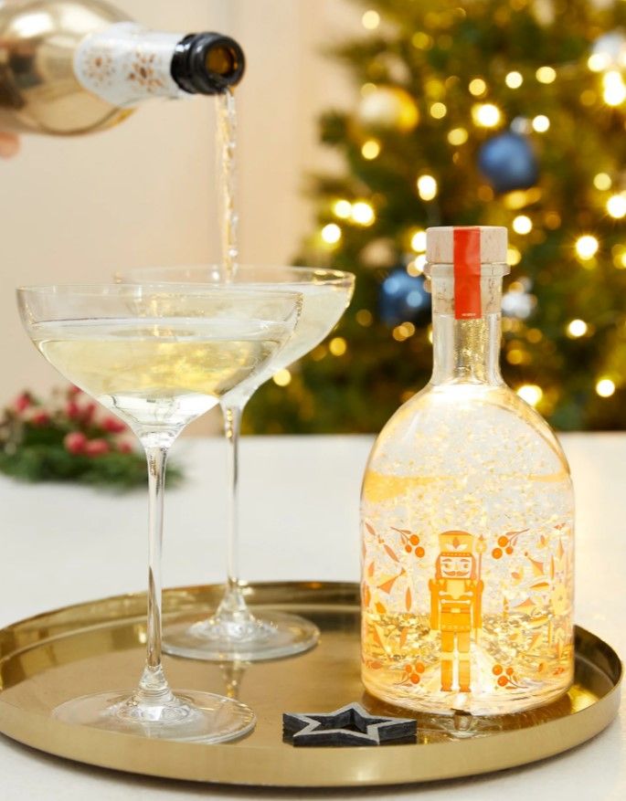 Clementine Light Up Snow Globe Gin Liqueur &amp; Prosecco Gift Box