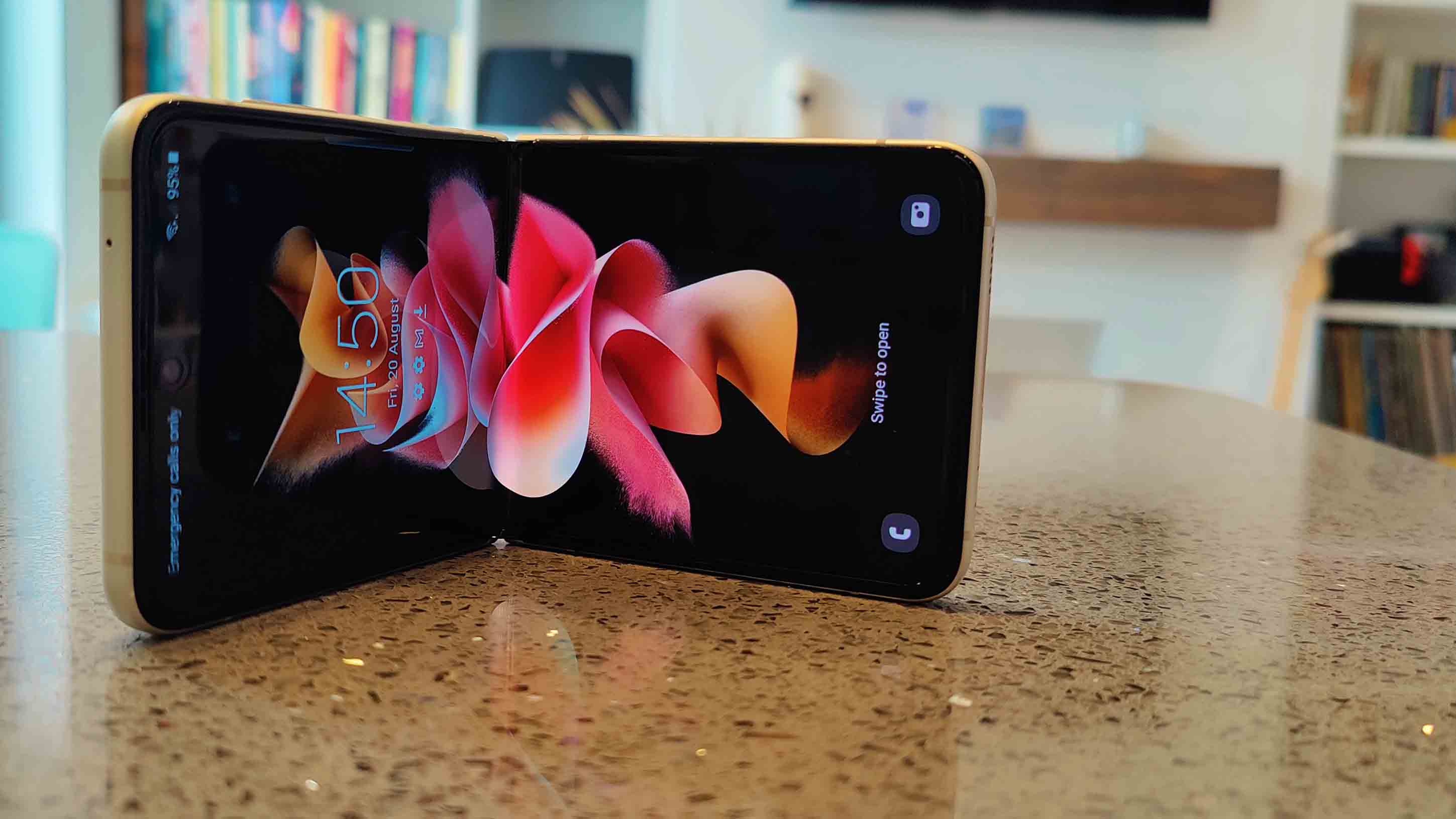 Samsung Galaxy Z Flip 3 review