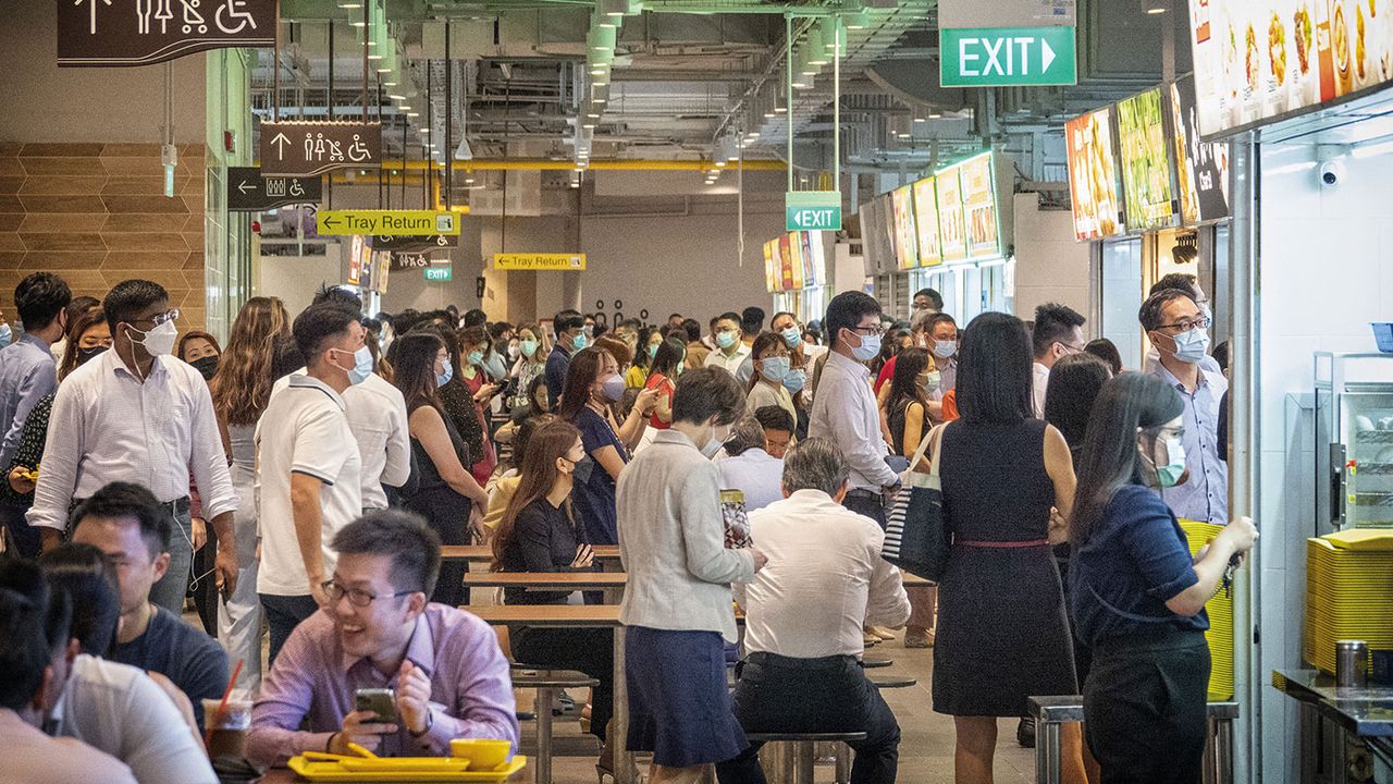 Market Street Hawker Centre in Singapore