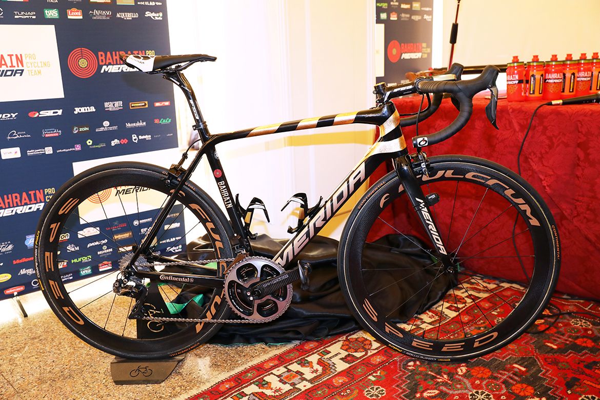 Vincenzo Nibali's Giro 100 Merida Scultura