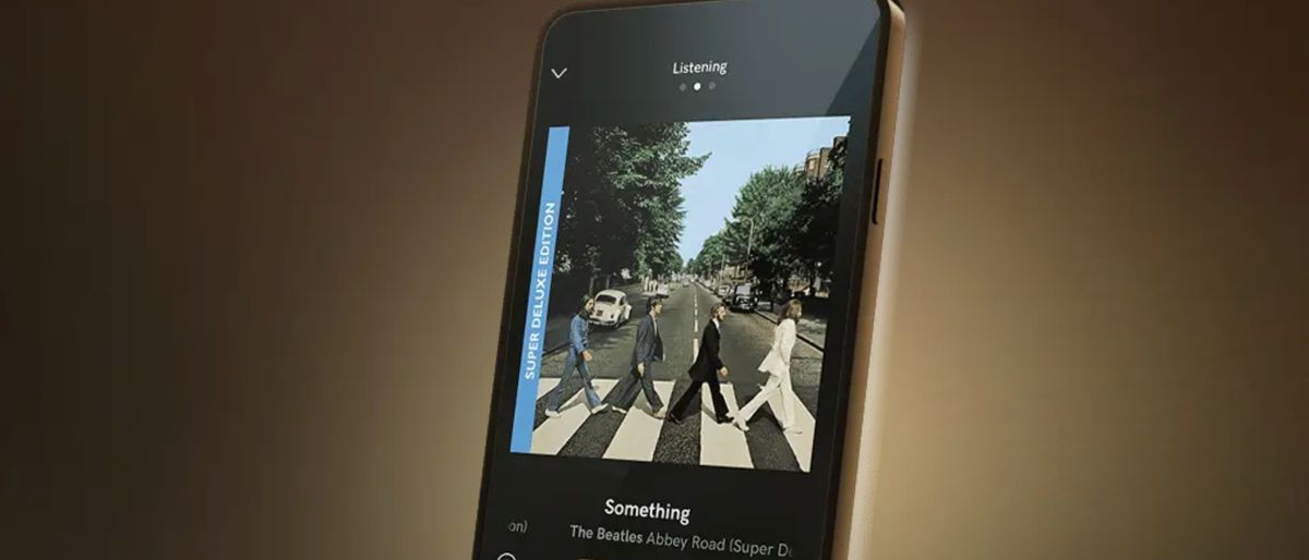 The Beatles&#039; Abbey Road album streaming on Qobuz, on a smartphone