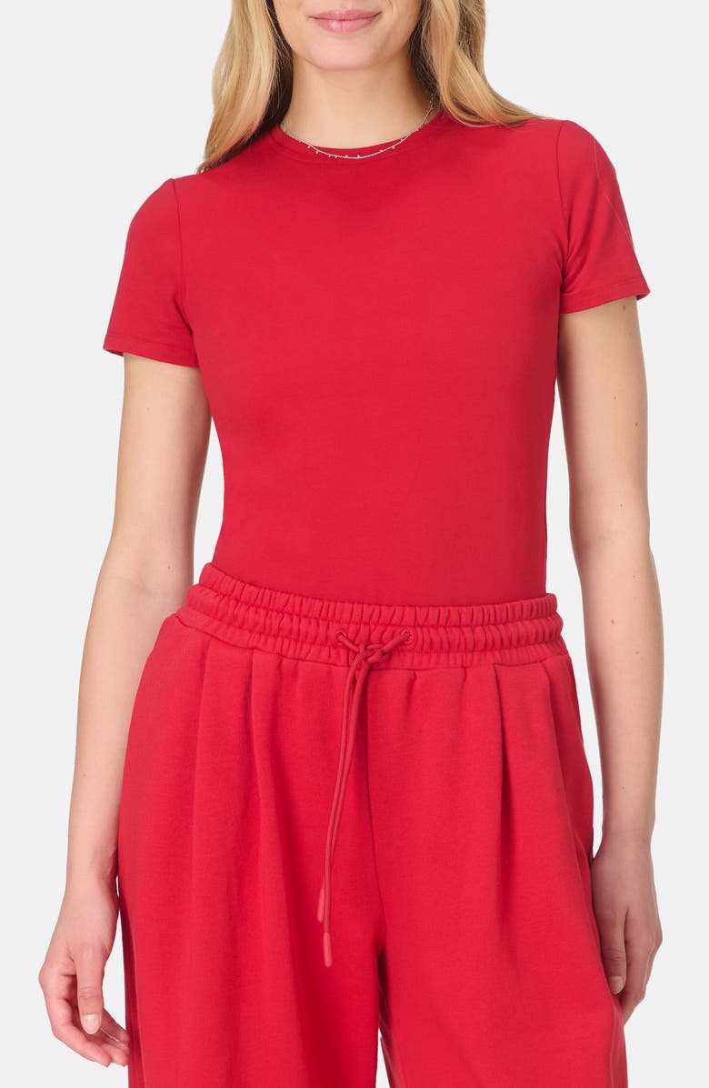 Essential Sculpt Crewneck T-Shirt