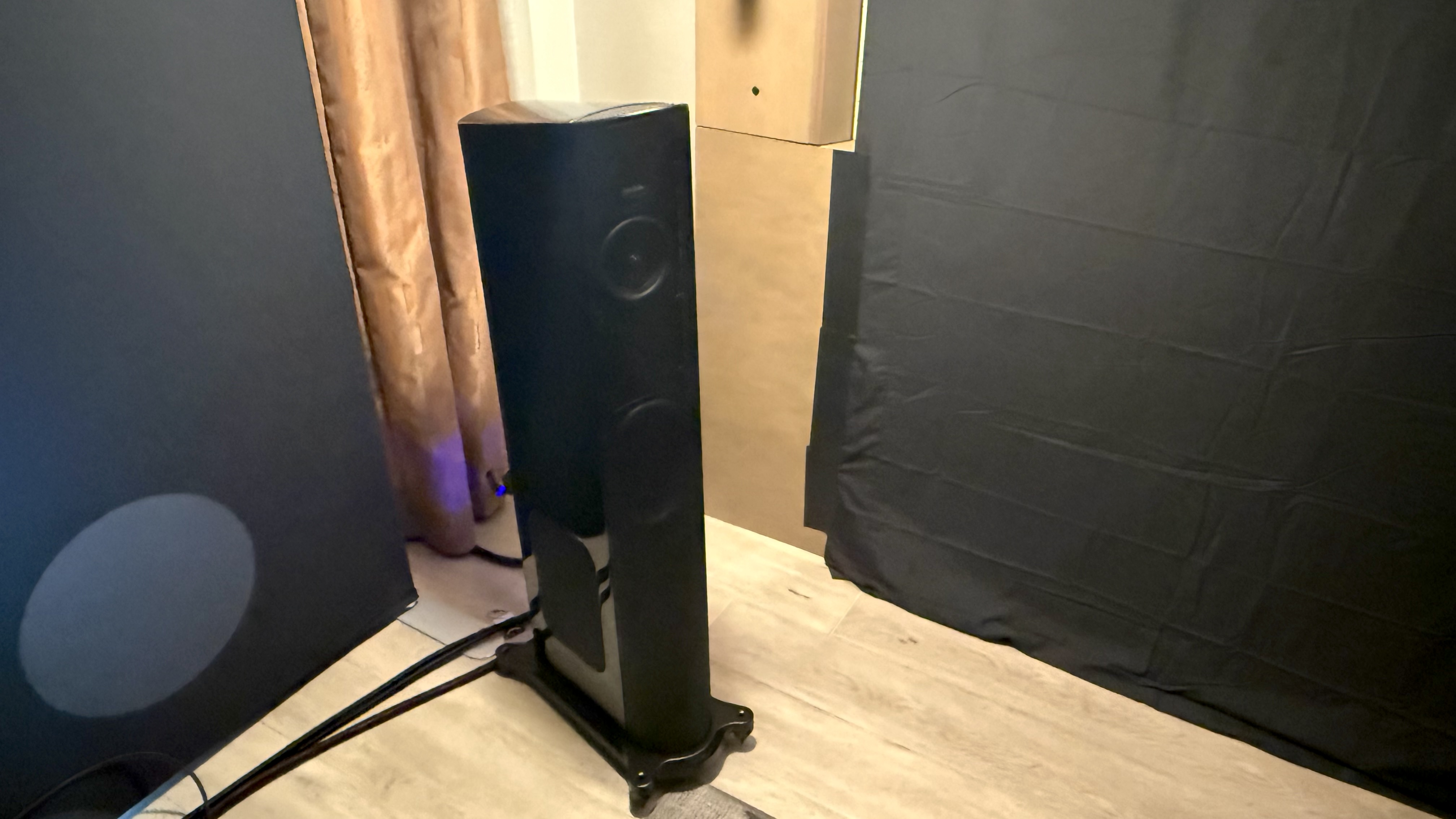 Full view of the Goldenear T44 right speaker