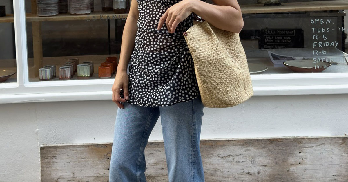 Aritzia Is Having a Sneaky Sale, and It's Filled With Jeans From the Denim Brand Cool Girls Love