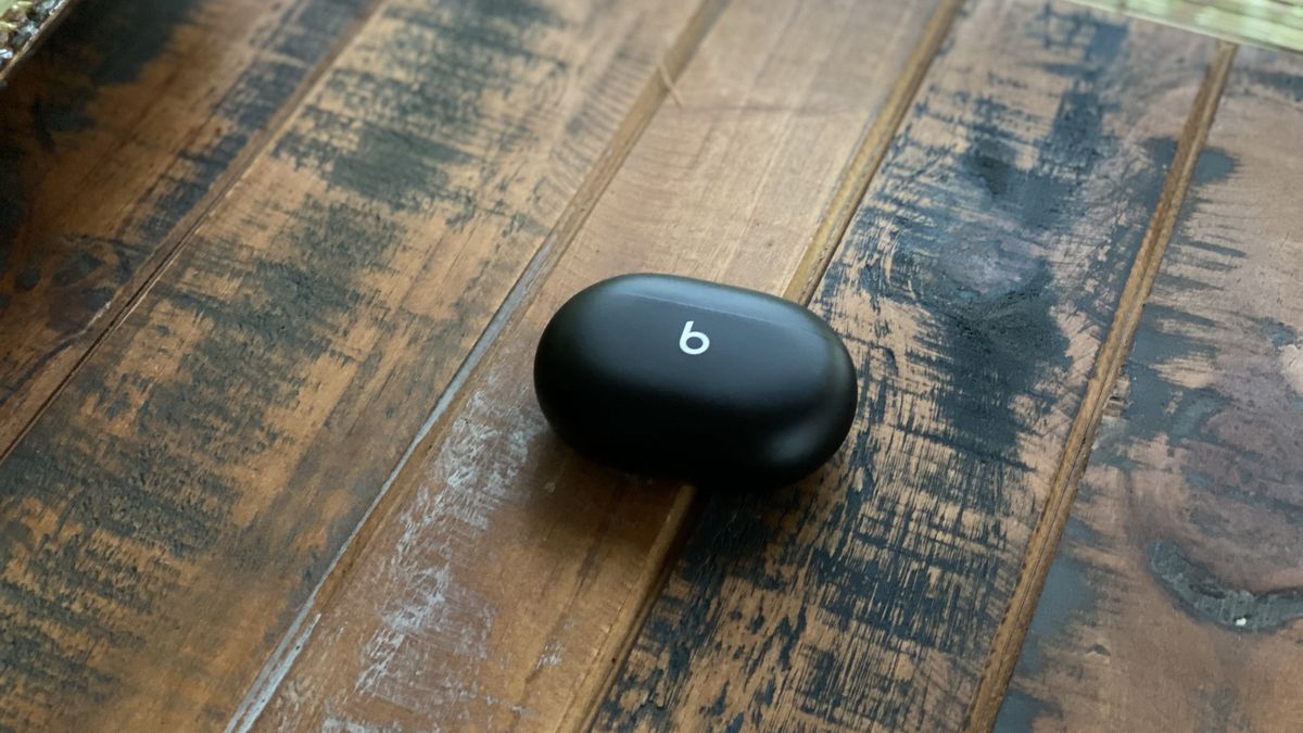 Beats Studio Buds