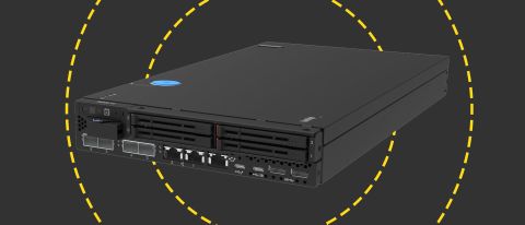 The Lenovo ThinkEdge SE350 V2 edge server on the ITPro background
