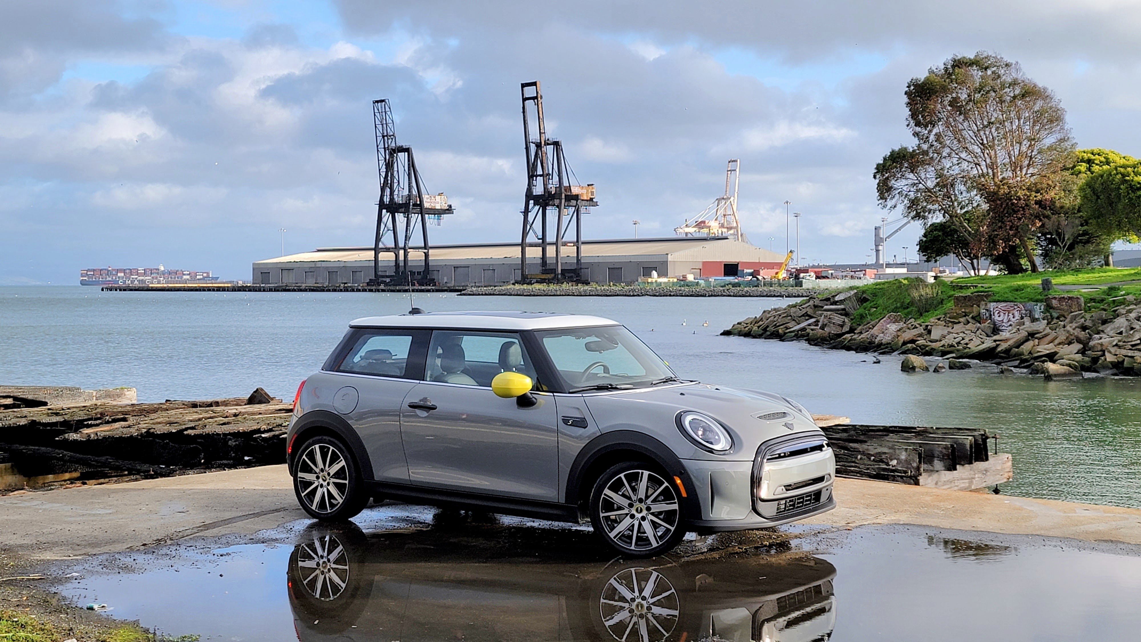 5 Features We Love About The New MINI Cooper Electric