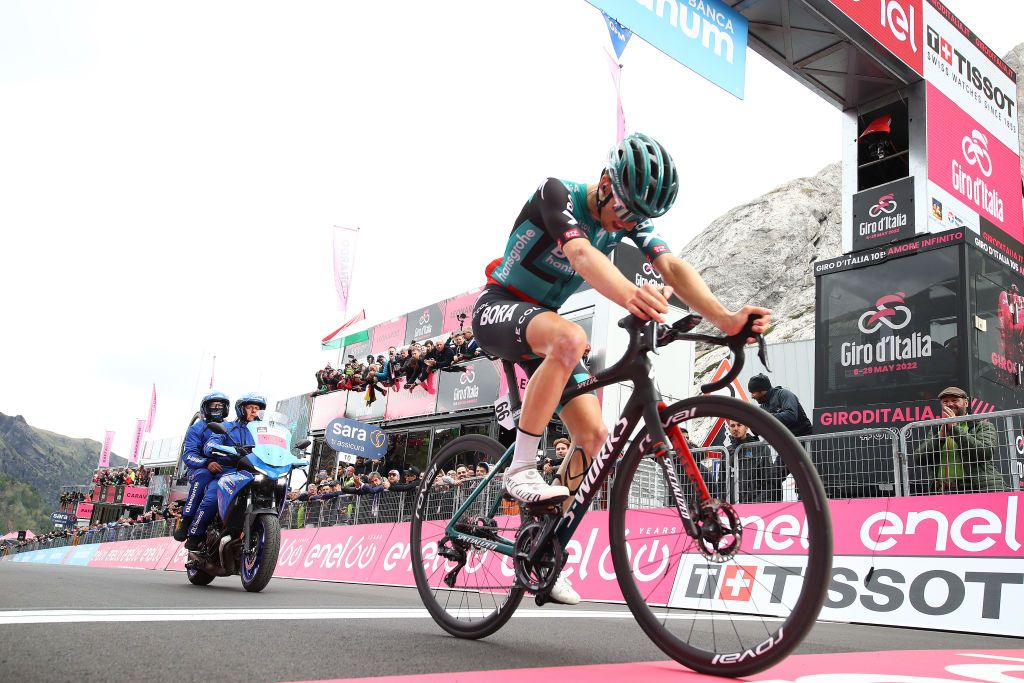 PASSO FEDAIA ITALY MAY 28 Jai Hindley of Australia and Team Bora Hansgrohe crosses the finish line taking the overall classification during the 105th Giro dItalia 2022 Stage 20 a 168km stage from Belluno to Marmolada Passo Fedaia 2052m Giro WorldTour on May 28 2022 in Passo Fedaia Italy Photo by Michael SteeleGetty Images