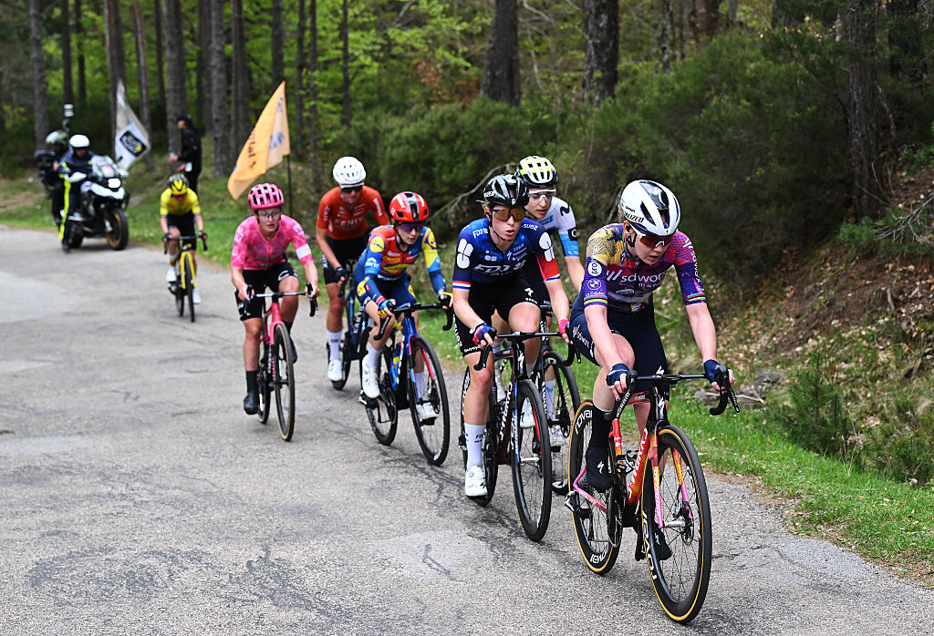 LAGUNAS DE NEILA SPAIN MAY 08 LR Pauliena Rooijakkers of Netherlands and Team FenixDeceuninck Cedrine Kerbaol of France and Team EF EducationOatty Niamh FisherBlack of New Zealand and Team Lidl Trek Demi Vollering of Netherlands and Team FDJ SUEZ Marlen Reusser of Switzerland and Team Movistar and Anna van der Breggen of Netherlands and Team SD Worx Protime compete in the chase group during the 11th La Vuelta Femenina 2025 Stage 5 a 1204km stage from Golmayo to Lagunas de Neila 1867m UCIWT on May 08 2025 in Lagunas de Neila Spain Photo by Szymon GruchalskiGetty Images