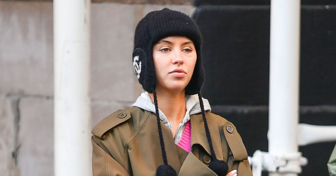 Iris Law Just Wore a Red Bag With Her Trench Coat