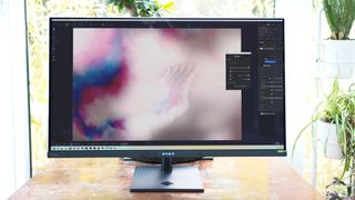 HP Omen Transcend 32 OLED