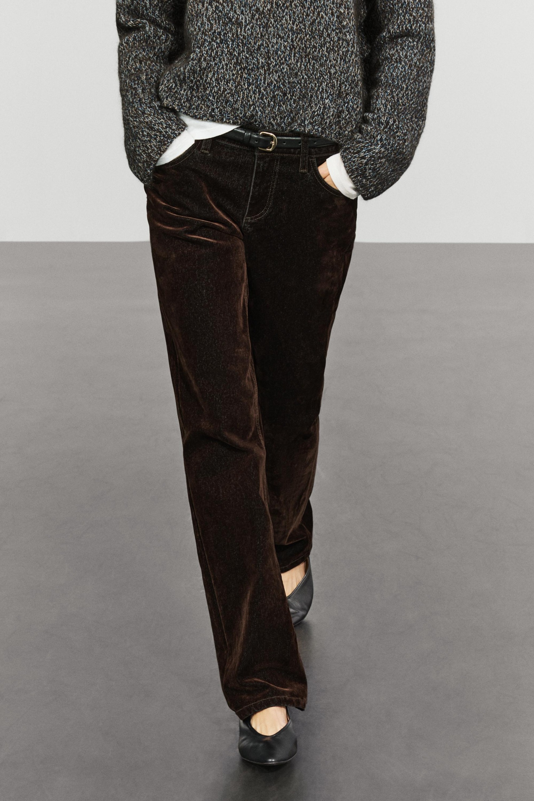 Low-Rise Straight-Leg Jeans With Flocking Finish