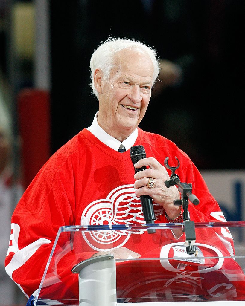 Hockey Hall of Famer Gordie Howe