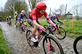 OUDENAARDE BELGIUM MARCH 31 Alison Jackson of Canada and Team EF EducationCannondale competes during the 21st Ronde van Vlaanderen Tour des Flandres 2024 Womens Elite a 163km one day race from Oudenaarde to Oudenaarde UCIWWT on March 31 2024 in Oudenaarde Belgium Photo by Luc ClaessenGetty Images