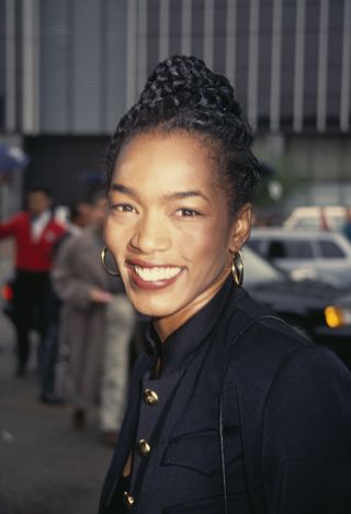 Angela Bassett, 1990s