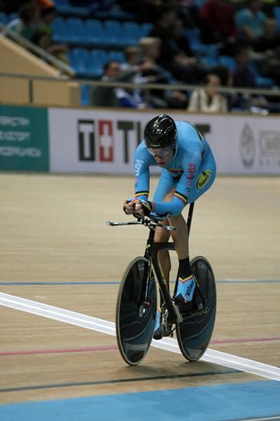 Dominique Cornu (Belgium) rides to a silver medal in the individual pursuit.