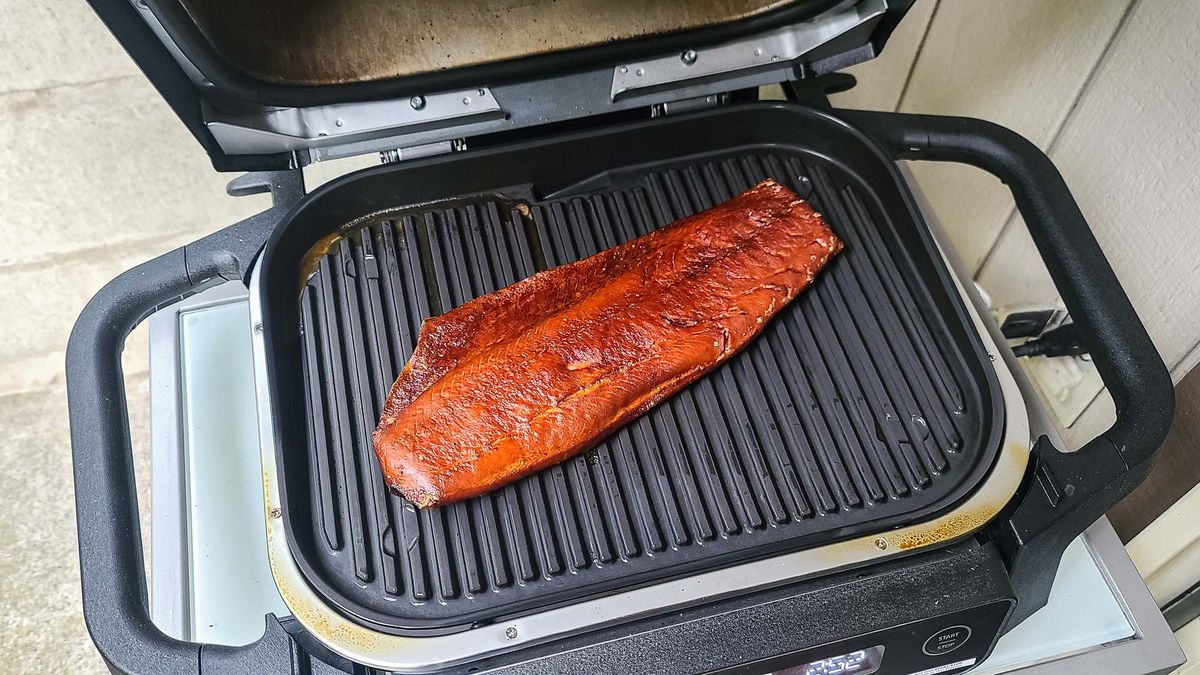 Ninja Woodfire Outdoor Grill grilling food