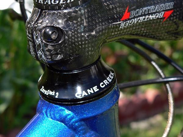 Cane Creek offers up its Zero Stack 2 internal headset.
