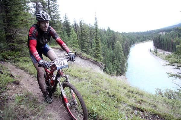 Team Czechmasters rides in stage three