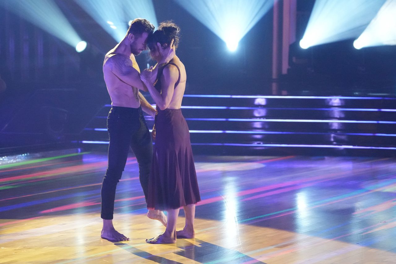 90s Night on Dancing with the Stars