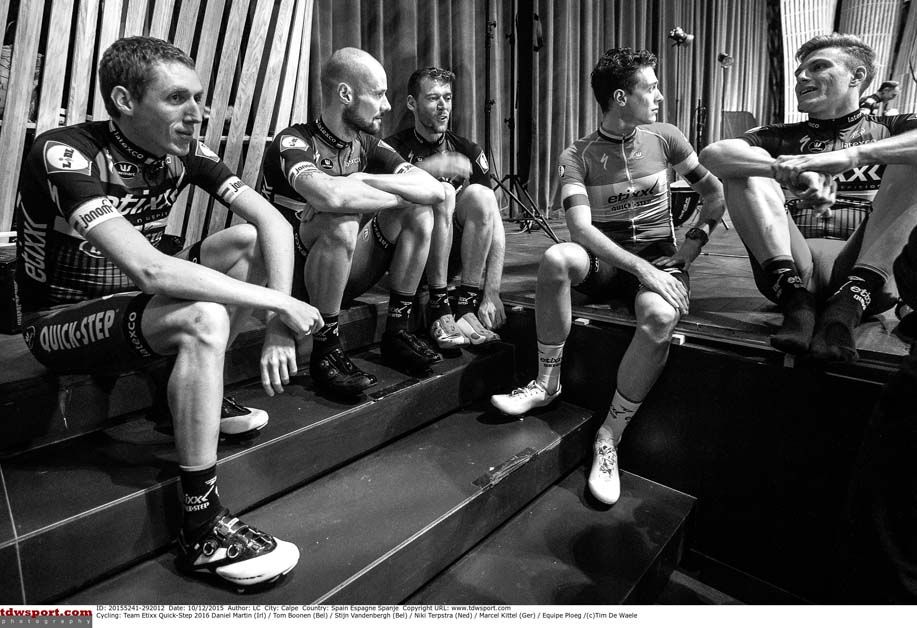 Dan Martin with his new teammates