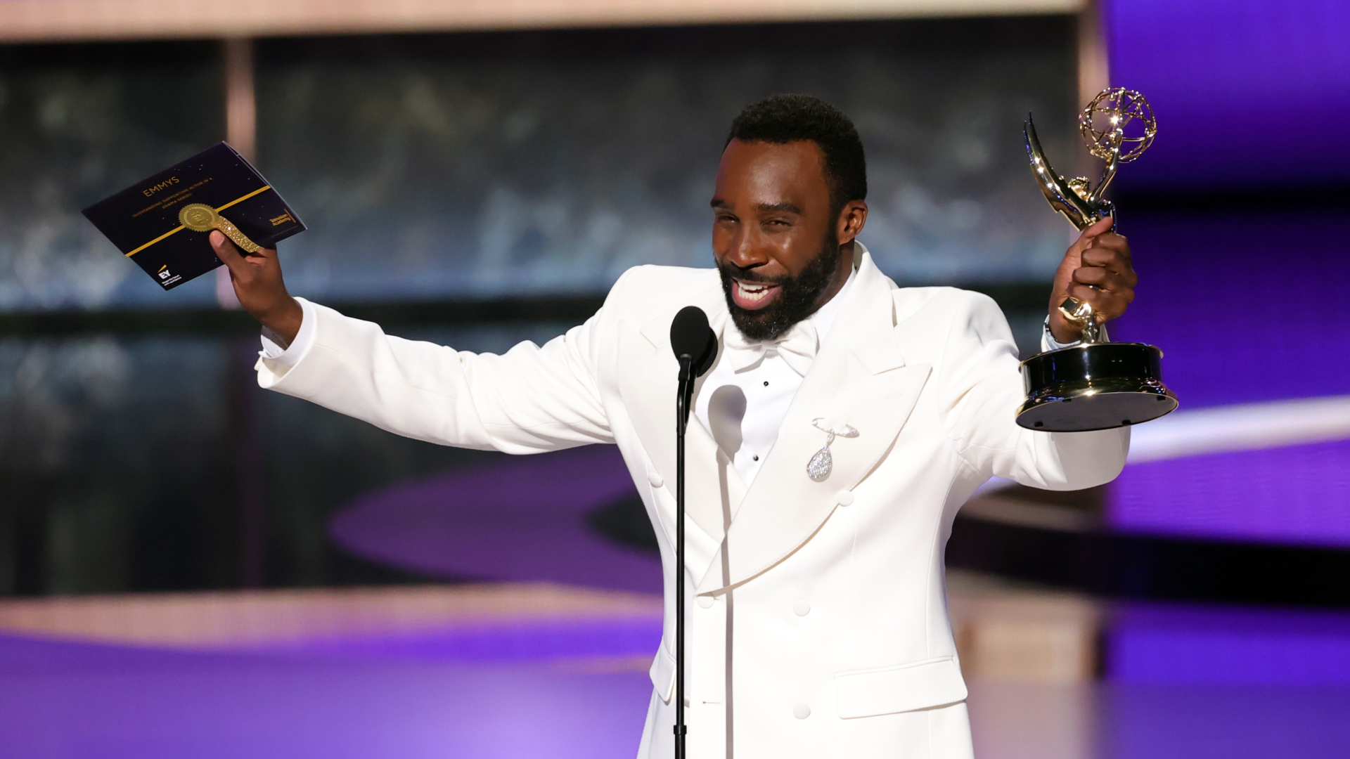 tramell tillman wins the emmy for best supporting actor in a drama series at the 2025 primetime emmy awards