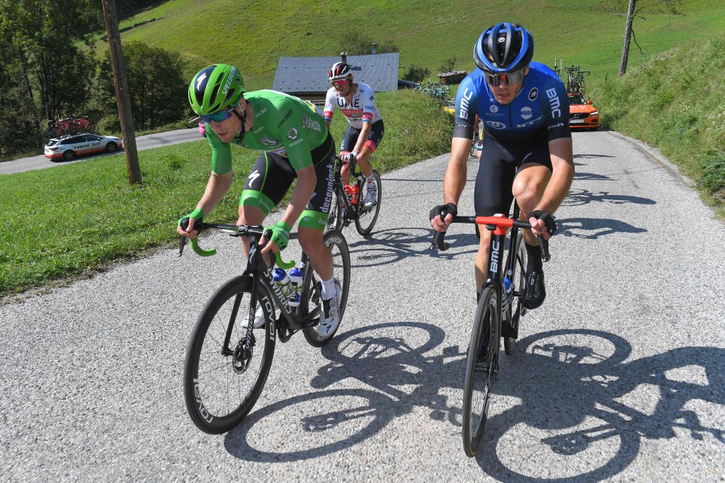 LA ROCHESURFORON FRANCE SEPTEMBER 17 Sam Bennett of Ireland and Team Deceuninck QuickStep Green Points Jersey Max Walscheid of Germany and NTT Pro Cycling Team during the 107th Tour de France 2020 Stage 18 a 175km stage from Mribel to La Roche sur Foron 543m TDF2020 LeTour on September 17 2020 in La RochesurForon France Photo by Tim de WaeleGetty Images