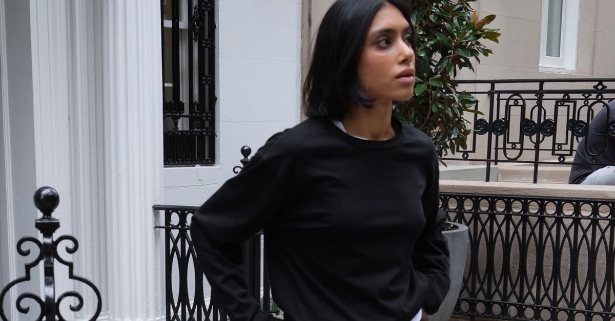 Every L.A. and NYC It Girl's Transitional Wardrobe Includes These $98 Drawstring Pants