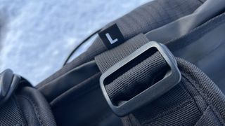 Clear strap labelling on the shoulder straps