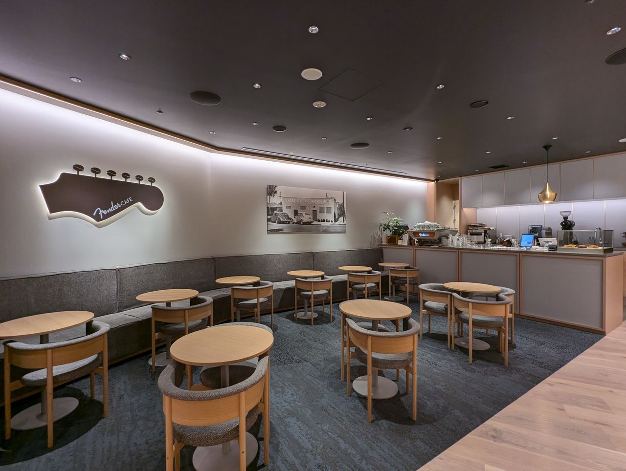 Fender Flagship Tokyo