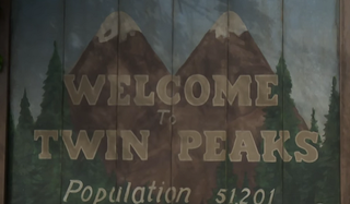 twin peaks town sign
