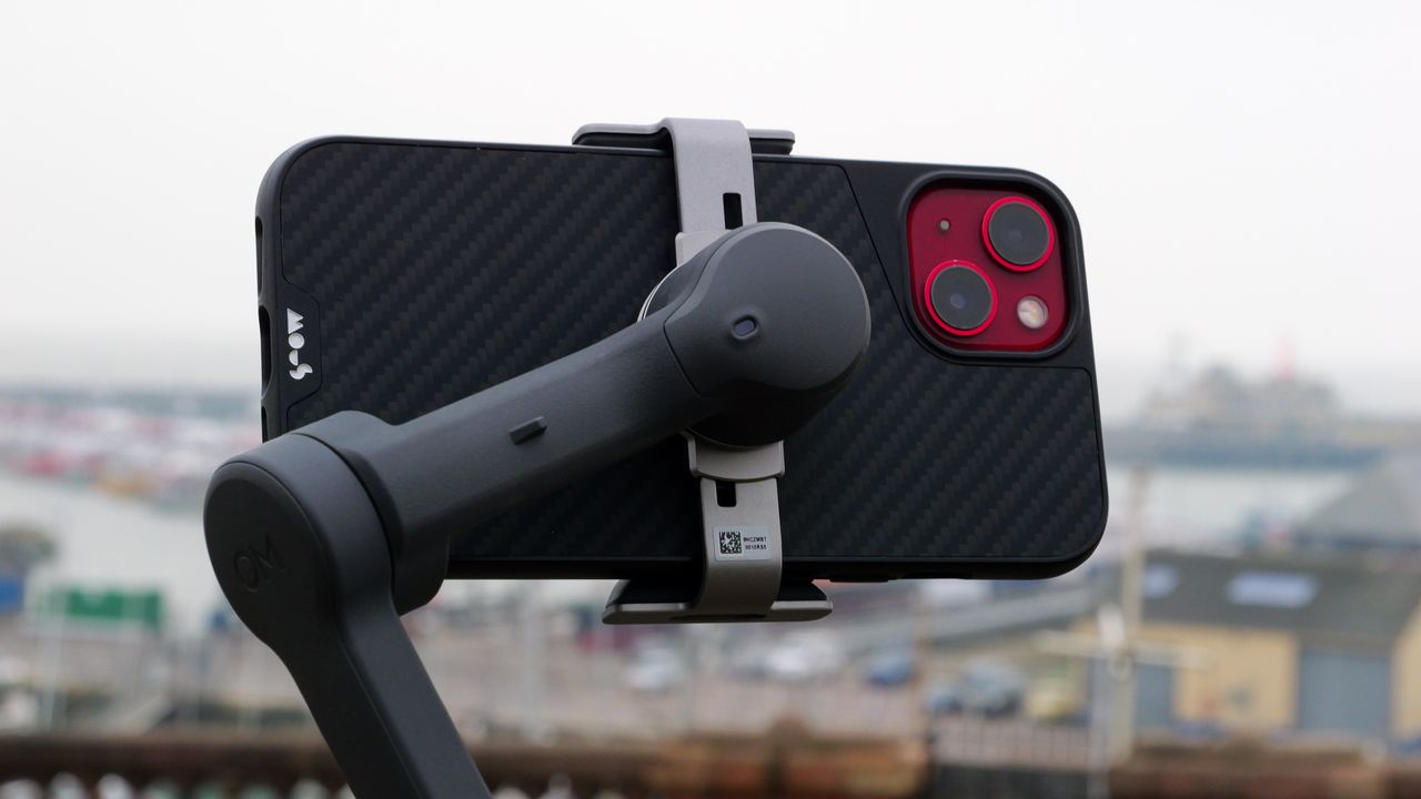 DJI Osmo Mobile 7P smartphone gimbal