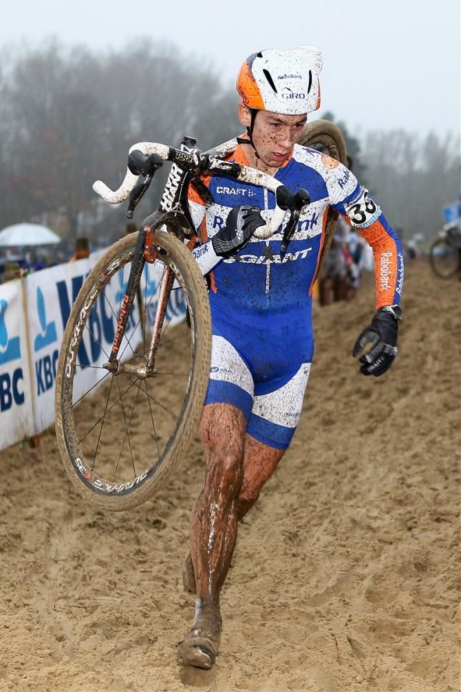 Lars van der Haar (Rabobank-Giant Off-road Team) got off to his usual quick start and managed to finish in the top-10.