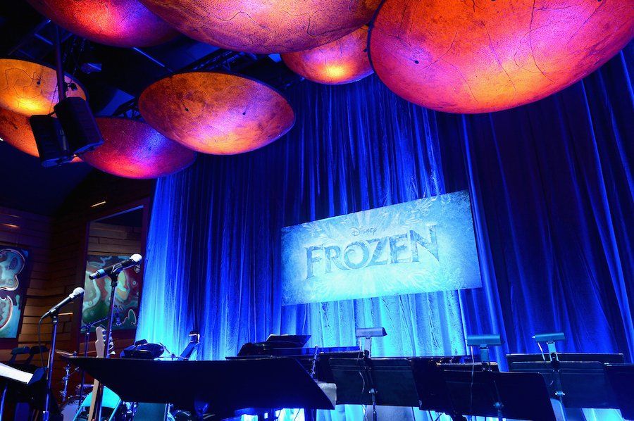 Idina Menzel Sings 'Let It Go' Live, Frozen Cast Reunites To Celebrate ...