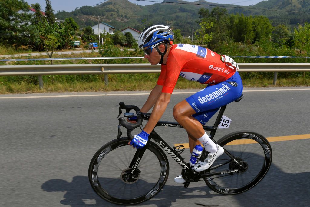 Race leader Enric Mas