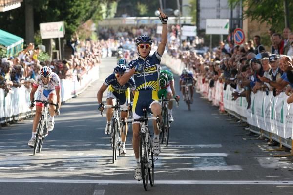 Riccardo Ricco (Vacansoleil) wins Coppa Sabatini