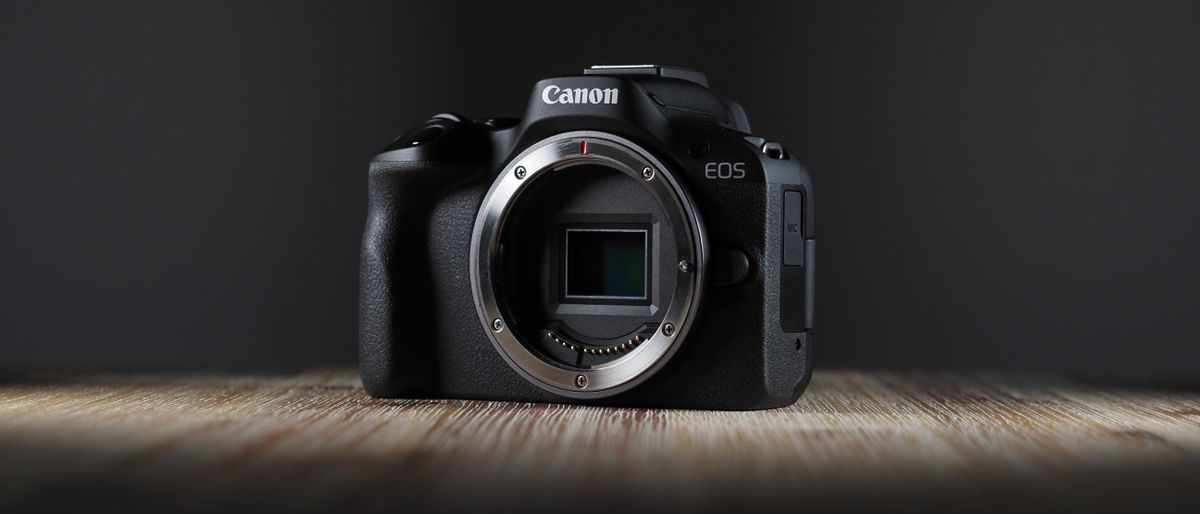 Canon EOS R50