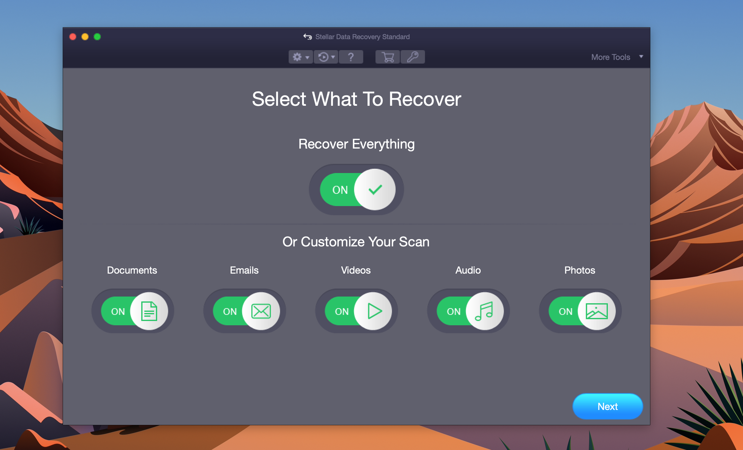 macOS desktop showing Stellar Data Recovery app in action