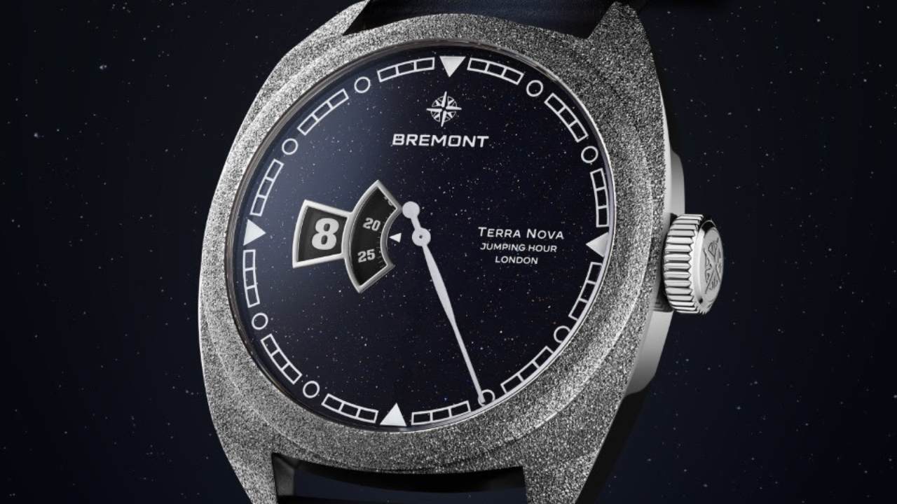 Bremont Terra Nova Jumping Hour Aventurine