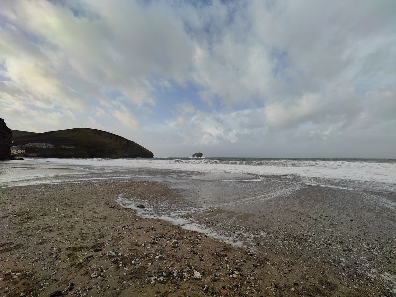 Nubia Red Magic 9 Pro camera sample island ultra-wide