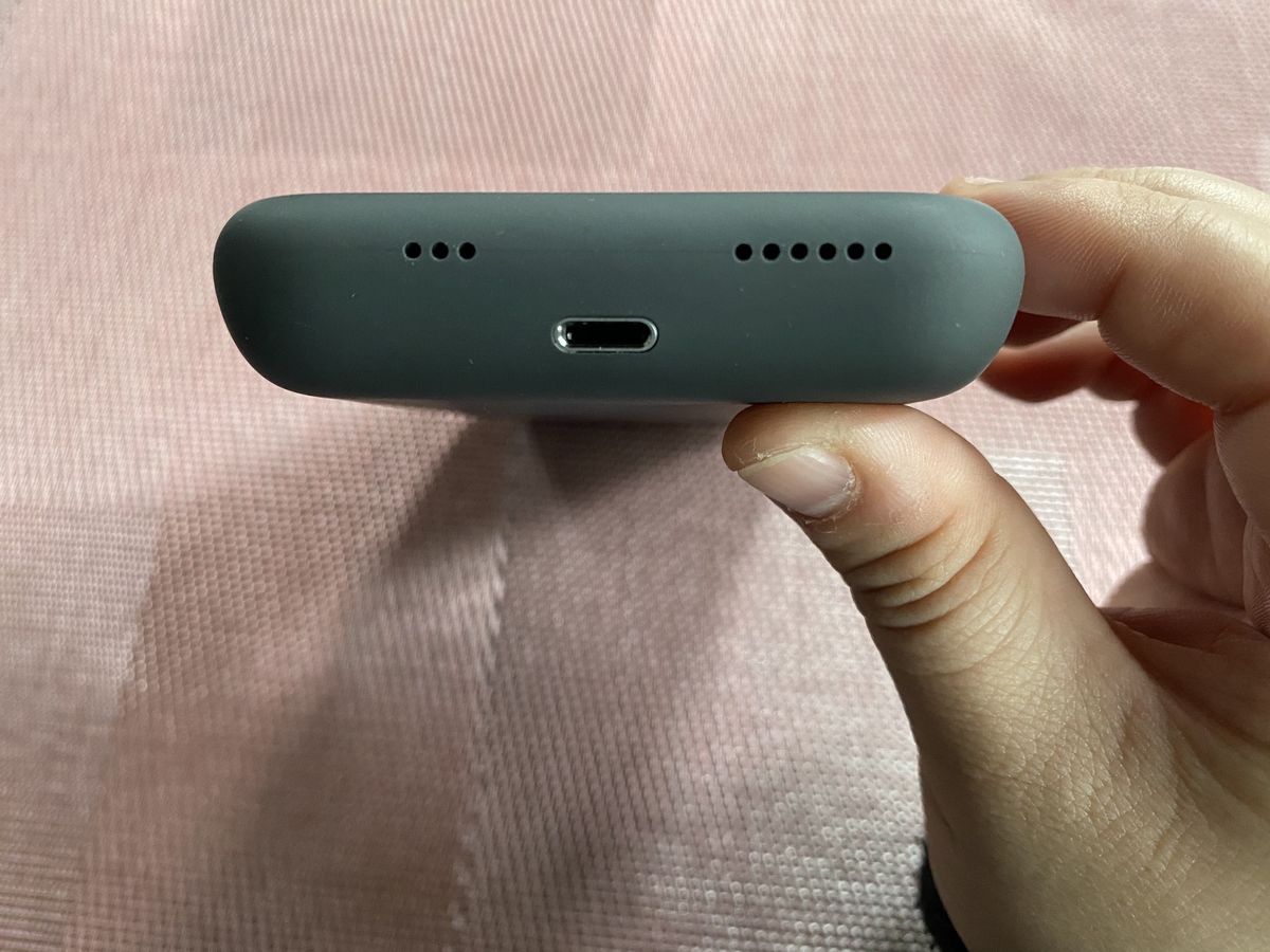 The bottom of the Smart Battery Case